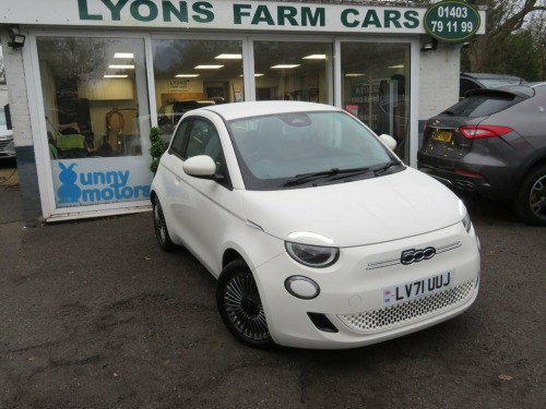 Fiat 500  42kWh Icon Hatchback 3dr Electric Automatic (118 p 