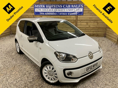 Volkswagen up!  1.0 UP WHITE 3d 74 BHP GROUP 2 INS £20/YR TA