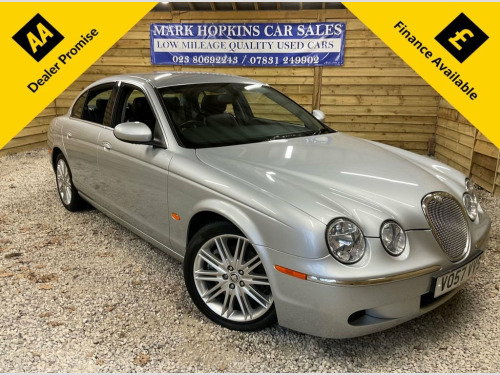 Jaguar S-TYPE  2.7D V6 SE Saloon 4dr Diesel automatic (179 g/km, 