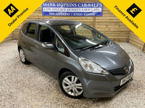 Honda Jazz  1.4 i-VTEC ES Plus T Hatchback 5dr Petrol Manual E