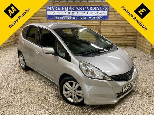 Honda Jazz  1.4 i-VTEC ES Plus Hatchback 5dr Petrol CVT Euro 5