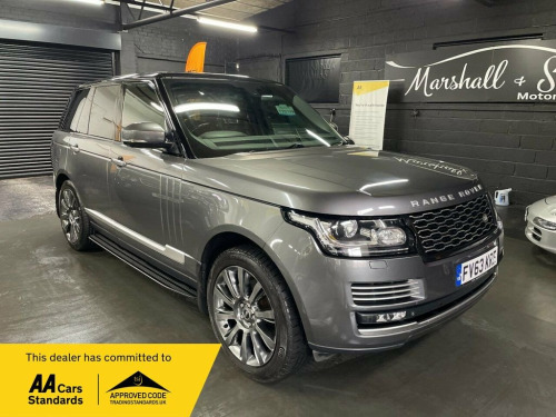 Land Rover Range Rover  3.0 TD V6 SUV 5dr Diesel Auto 4WD Euro 5 (s/s) (25