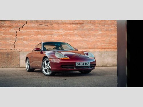Porsche 911  3.4 996 Carrera 2 Coupe 2dr Petrol Manual (285 g/k 
