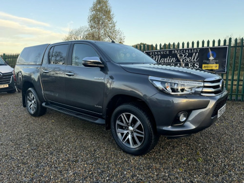 Toyota Hi-Lux  2.4 D-4D INVINSIBLE AUTO 4X4 DOUBLE-CAB ULEZ/COMPL