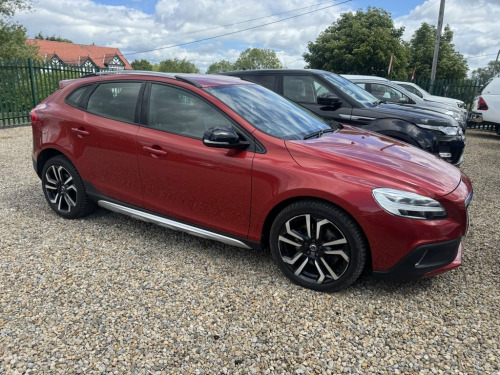 Volvo V40  1.5 T3 CROSS COUNTRY PRO AUTO EURO-6 ULEZ/COMPLIAN
