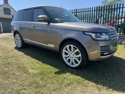 Land Rover Range Rover  3.0 TD V6 VOQUE SE SUV Diesel Auto 4WD (s/s) (258p