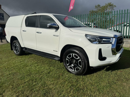 Toyota Hi-Lux  2.4 D-4D INVINCIBLE DOUBLE-CAB EURO-6 CANOPY +TOW 