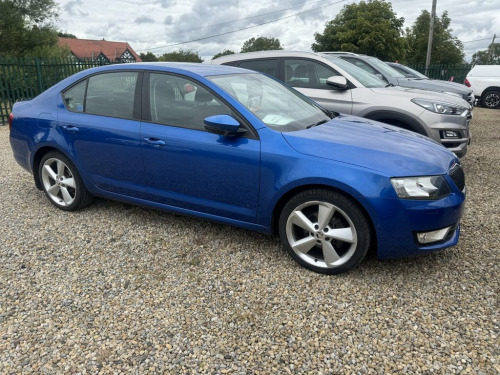 Skoda Octavia  2.0 TDI SE L 5 DOOR ULEZ/COMPLIANT 2 OWNERS VERY W