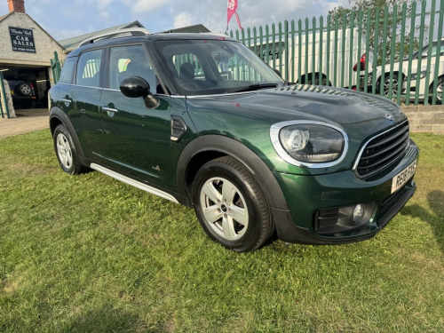 MINI Countryman  2.0 COOPER D ALL4 SUV ULEZ/COMPLIANT MEDIA XL FINA
