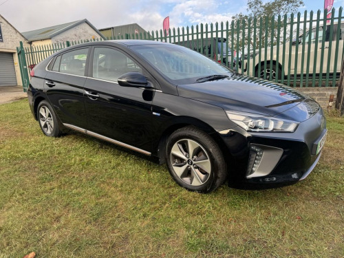 Hyundai IONIQ  28kWh Premium Hatchback 5dr Electric Auto (120 ps)