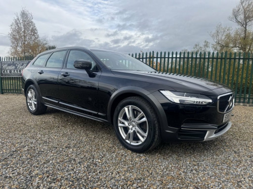 Volvo V90  2.0 D4 AWD CROSS COUNTRY AUTOMATIC ULEZ/COMPLIANT 