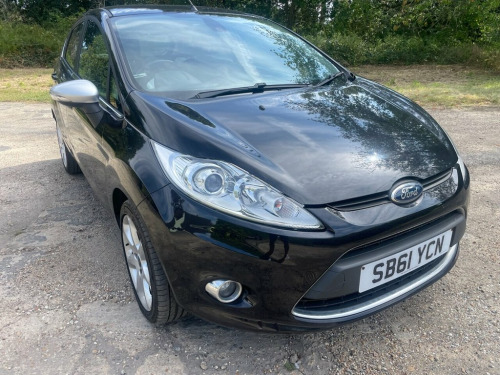 Ford Fiesta  1.2 CENTURA 5d 81 BHP