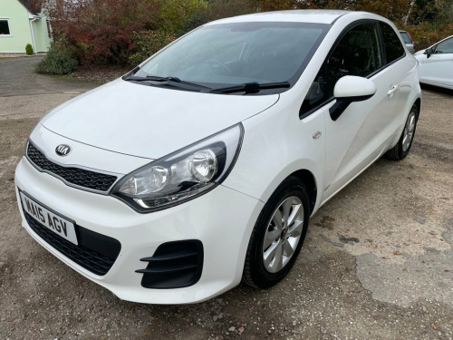 Kia Rio  1.25 SR7 Hatchback 3dr Petrol Manual Euro 6 (84 bh