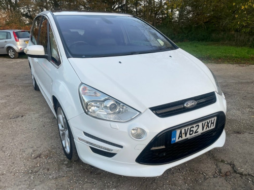 Ford S-MAX  2.2 TDCi Titanium X Sport MPV 5dr Diesel Auto Euro