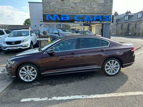 Volkswagen Passat  2.0 TDI BlueMotion Tech R-Line Saloon 4dr Diesel D
