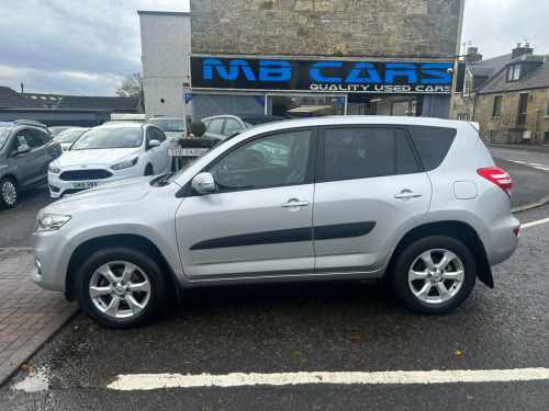 Toyota RAV4  2.2 D-4D XT-R SUV 5dr Diesel Manual 4WD Euro 5 (15