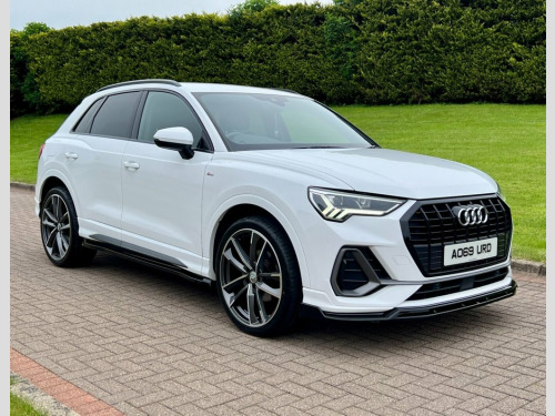 Audi Q3  2.0 TDI S LINE 5d 148 BHP