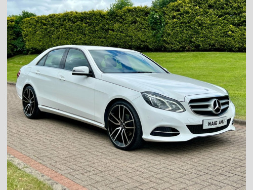 Mercedes-Benz E-Class E220 2.1 E220 BLUETEC SE 4d 174 BHP