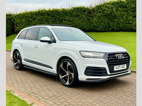 Audi Q7  3.0 TDI V6 S line SUV 5dr Diesel Tiptronic quattro