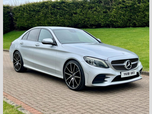 Mercedes-Benz C-Class  2.0 C220d AMG Line (Premium) Saloon 4dr Diesel G-T