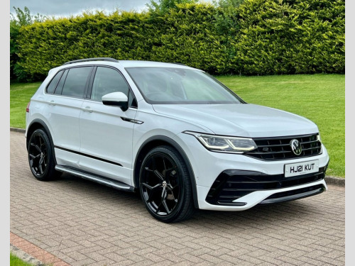 Volkswagen Tiguan  2.0 TDI R-Line SUV 5dr Diesel DSG 4Motion Euro 6 (