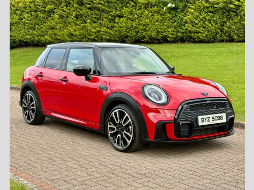 MINI Hatch  1.5 Cooper Sport Hatchback 5dr Petrol Manual Euro 