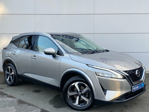 Nissan Qashqai  1.3 DIG-T MHEV N-Connecta SUV 5dr Petrol Hybrid Ma