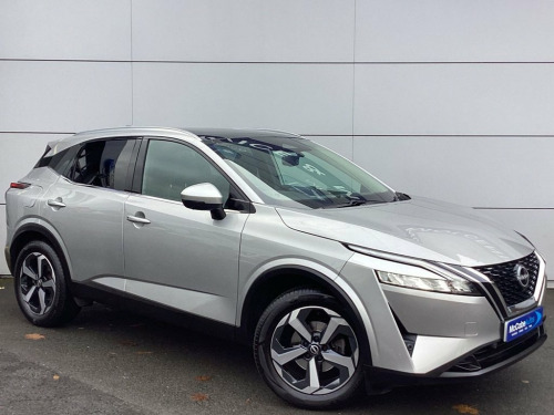 Nissan Qashqai  1.3 DIG-T MHEV N-Connecta SUV 5dr Petrol Hybrid Ma