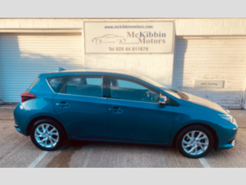 Toyota Auris  1.2 VVT-i Business Edition 