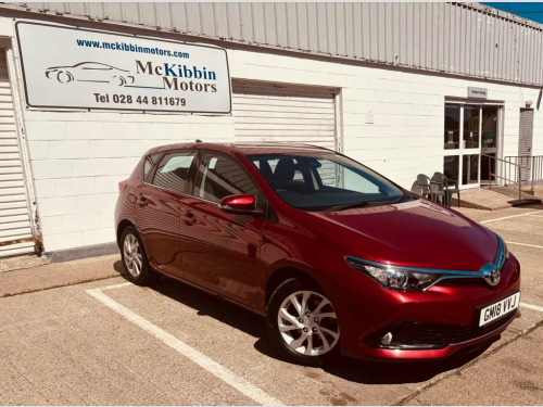 Toyota Auris  1.2 VVT-i Icon Tech Hatchback 