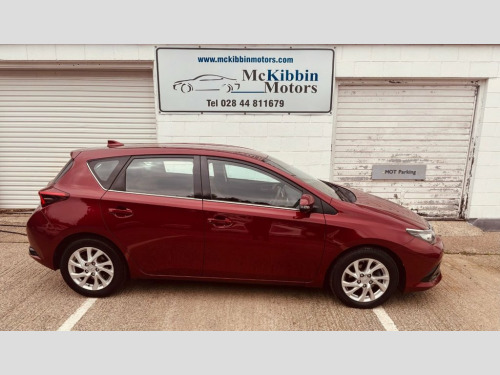Toyota Auris  1.2 VVT-i Icon Hatchback