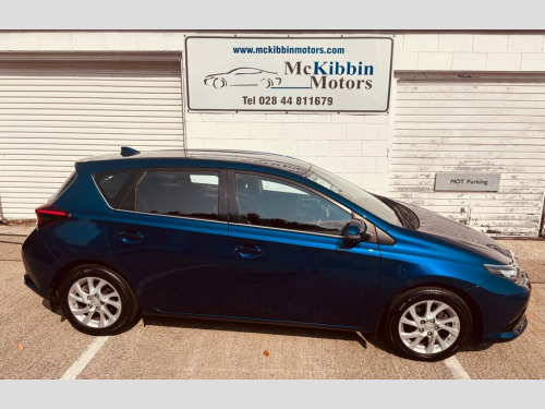 Toyota Auris  1.2 VVT-i Icon Hatchback 5dr 