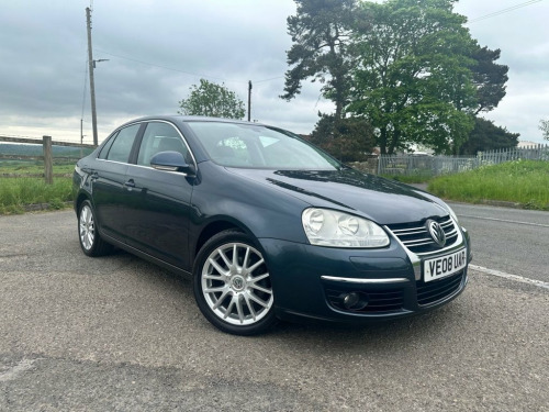 Volkswagen Jetta  2.0 SPORT TDI 4d 138 BHP