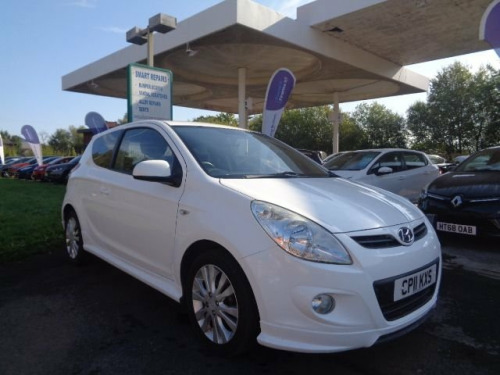 Hyundai i20  1.2 S LIMITED EDITION 3d 77 BHP LOW MILEAGE 12 MON