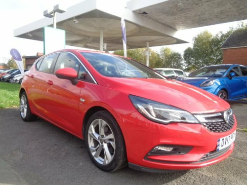 Vauxhall Astra  1.6 CDTi ecoTEC BlueInjection SRi Hatchback 5dr Di