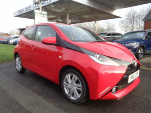 Toyota AYGO  1.0 VVT-i x-pression Hatchback 5dr Petrol Manual E 