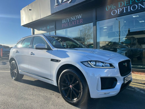 Jaguar F-PACE  2.0 D180 Chequered Flag SUV 5dr Diesel Auto AWD Eu