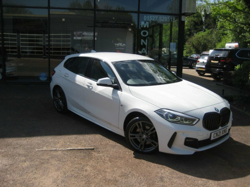 BMW 1 Series  1.5 118i M Sport (LCP) Hatchback 5dr Petrol Manual