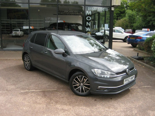 Volkswagen Golf  1.6 TDI BlueMotion Tech SE Nav Hatchback 5dr Diese