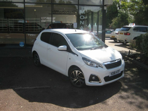 Peugeot 108  1.2 PureTech Allure Hatchback 5dr Petrol Manual Eu