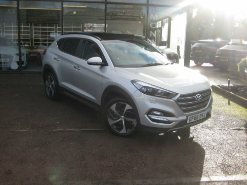 Hyundai Tucson  1.7 CRDi Blue Drive Premium SE SUV 5dr Diesel DCT  