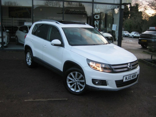 Volkswagen Tiguan  2.0 TDI BlueMotion Tech SE SUV 5dr Diesel DSG 4WD  