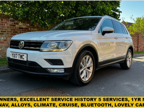 Volkswagen Tiguan  1.4 TSI BlueMotion Tech SE Navigation SUV 5dr Petr