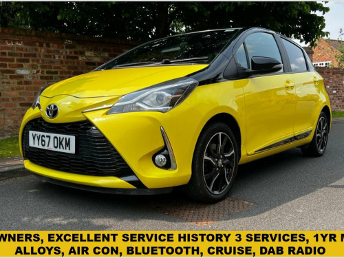 Toyota Yaris  1.5 VVT-i Yellow Bi-Tone Limited Edition Hatchback