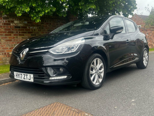 Renault Clio  1.5 dCi Dynamique Nav Hatchback 5dr Diesel Manual 