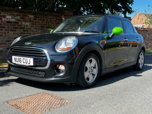 MINI Hatch  1.5 Cooper Hatchback 5dr Petrol Manual Euro 6 (s/s
