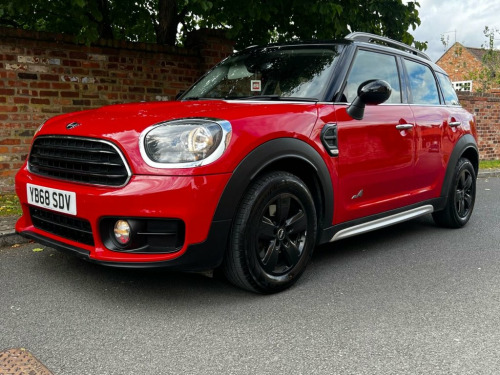 MINI Countryman  2.0 Cooper D Classic SUV 5dr Diesel Auto ALL4 Euro