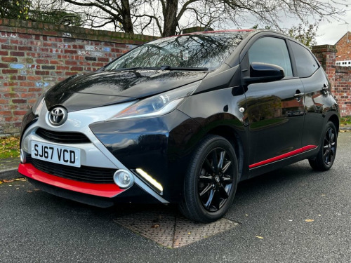 Toyota AYGO  1.0 VVT-i x-press Hatchback 5dr Petrol Manual Euro