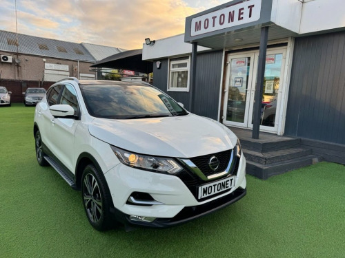 Nissan Qashqai  1.5 dCi N-Connecta SUV 5dr Diesel Manual Euro 6 (s