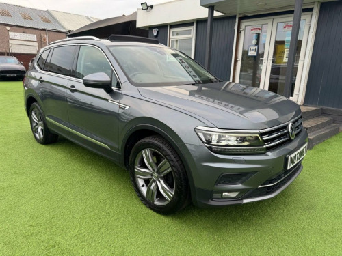 Volkswagen Tiguan  2.0 TDI SEL SUV 5dr Diesel DSG 4Motion Euro 6 (s/s